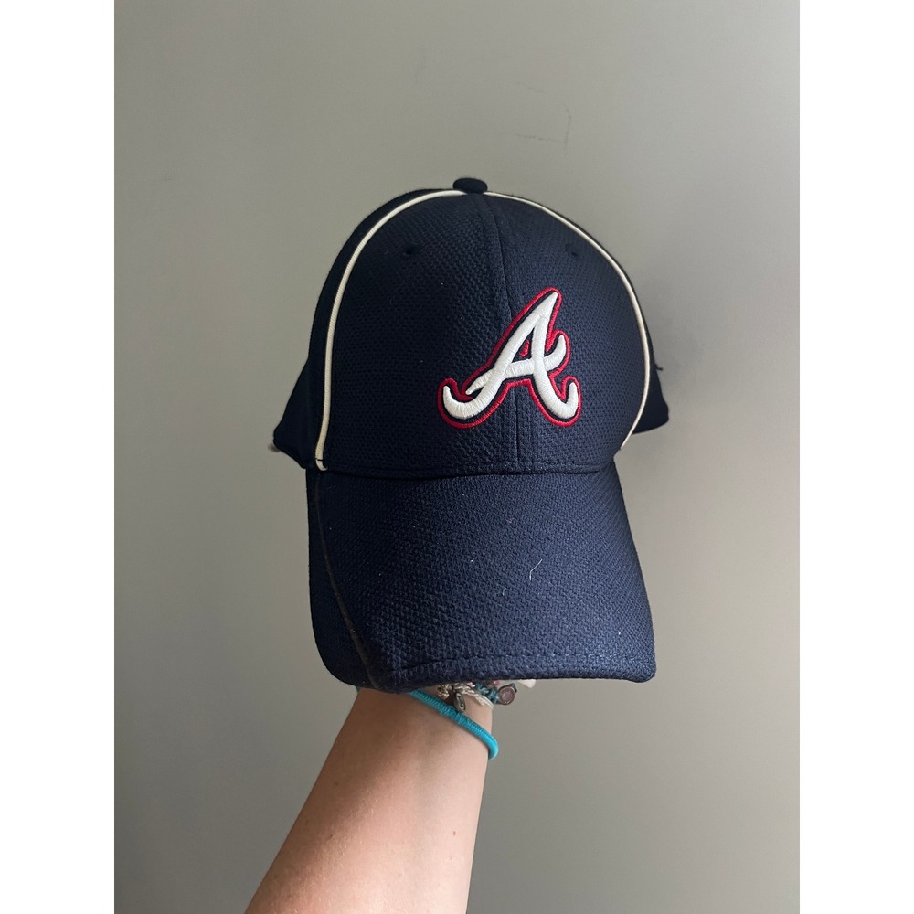 Atlanta Braves MLB Hat Navy Blue Large-XLarge Ball Cap Batting Practice 39THIRTY
